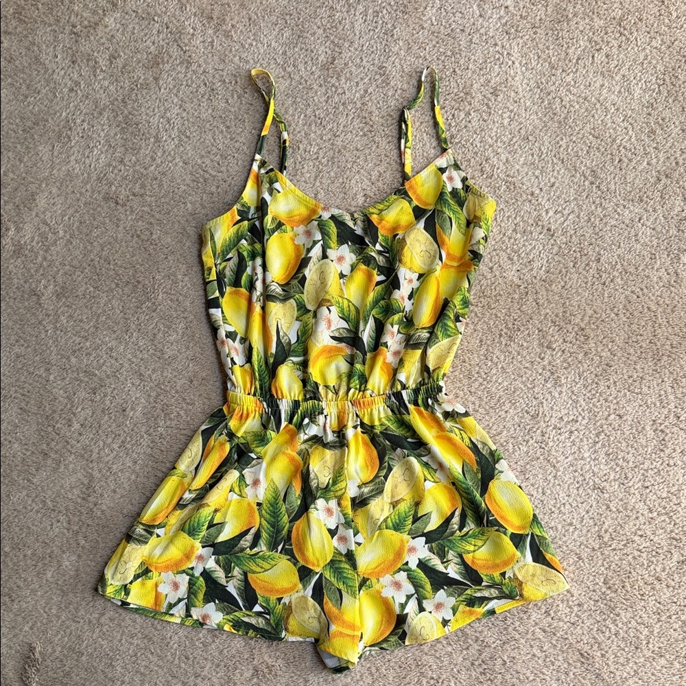 Lemon Print Women Romper size S